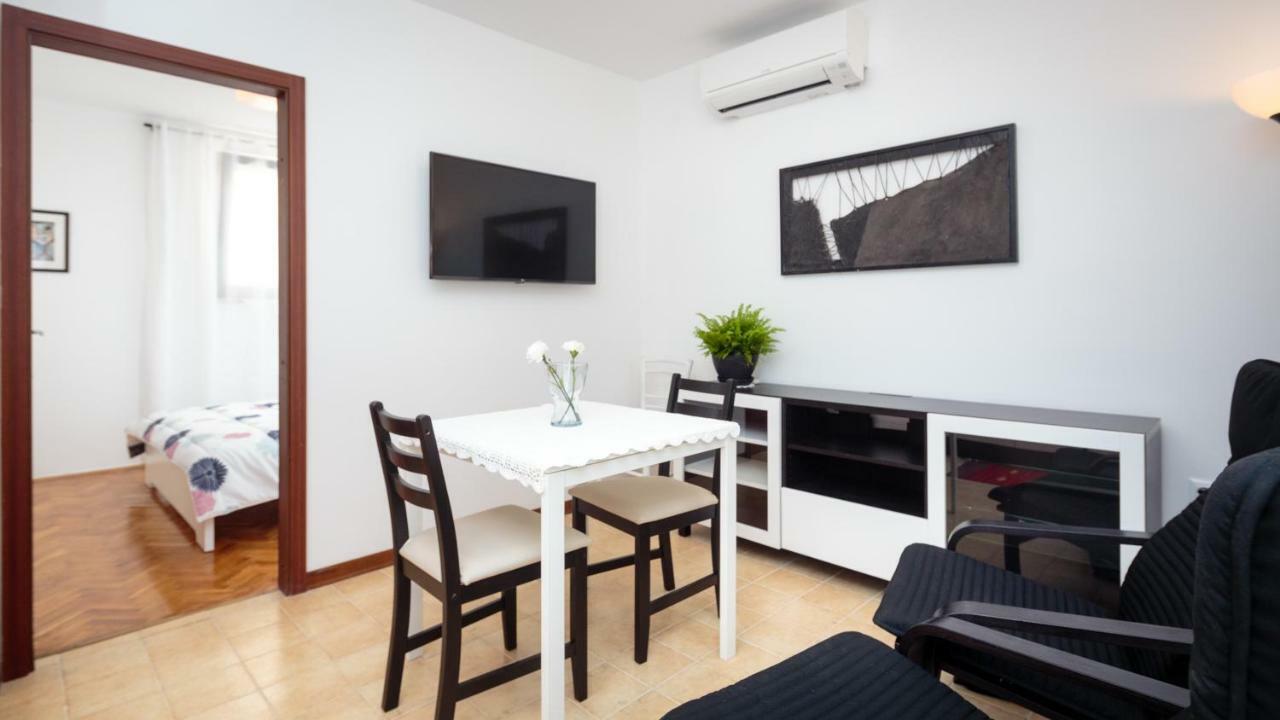 Apartments C52 Rovinj Exterior photo