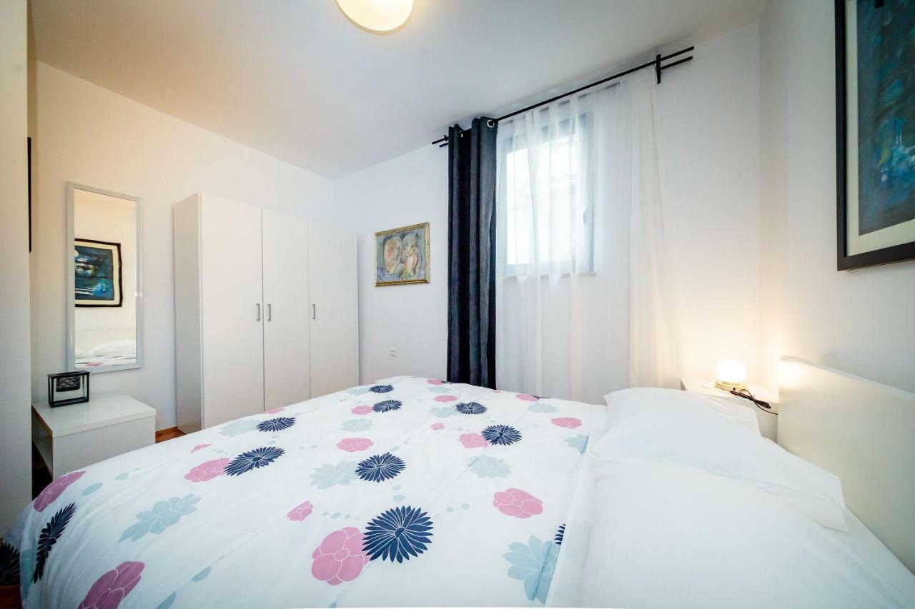 Apartments C52 Rovinj Exterior photo